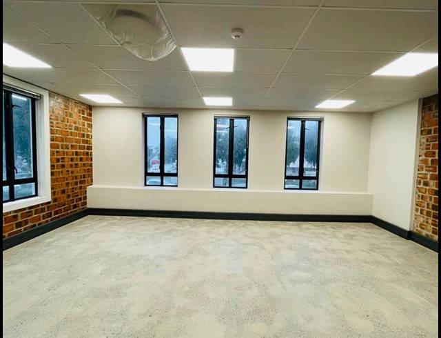 OFFICE PROPERTY TO RENT IN PAARDEVLEI